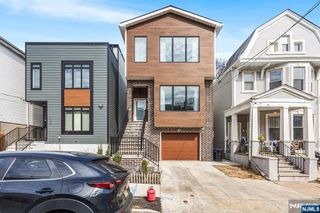 106 Oak Street 1, Jersey City, NJ 07304