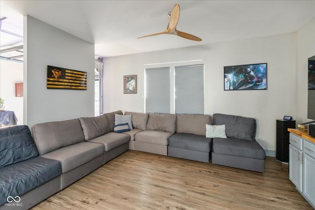 2502 Carrollton Avenue, Indianapolis, IN 46205