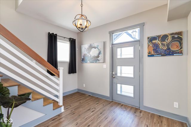 2502 Carrollton Avenue, Indianapolis, IN 46205