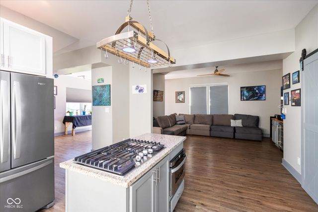 2502 Carrollton Avenue, Indianapolis, IN 46205