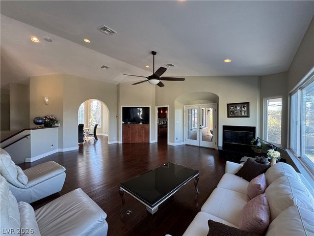 3220 East Serene Avenue, Henderson, NV 89074