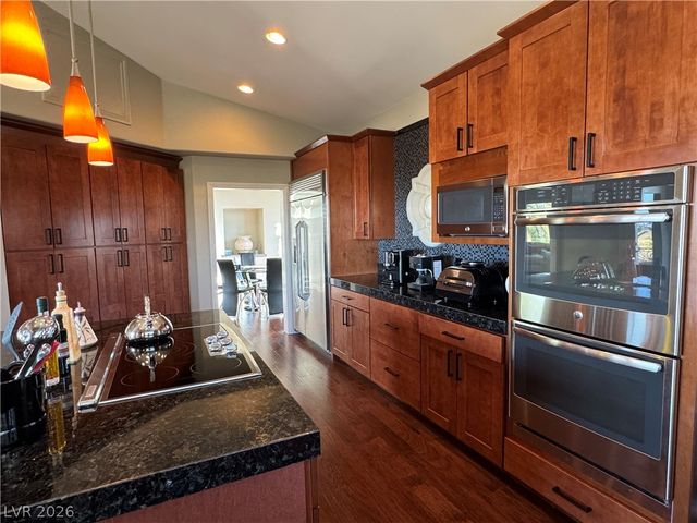 3220 East Serene Avenue, Henderson, NV 89074