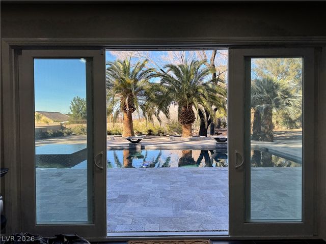 3220 East Serene Avenue, Henderson, NV 89074