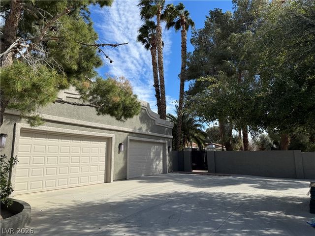 3220 East Serene Avenue, Henderson, NV 89074