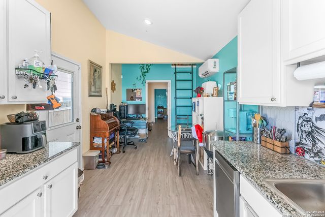 7184 elm, San Antonio, TX 78244