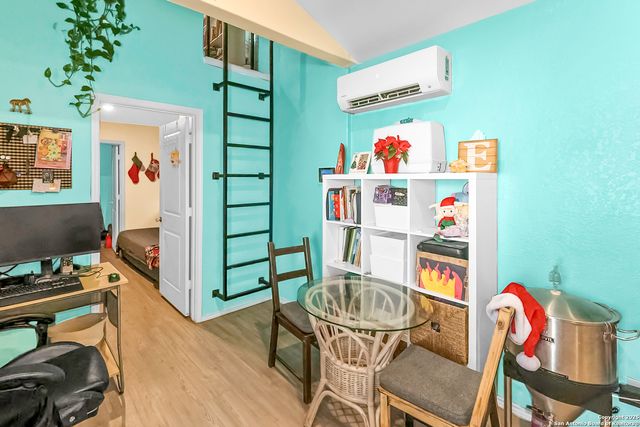 7184 elm, San Antonio, TX 78244