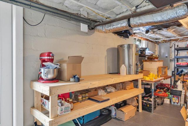 2713 Lansing DR SW, Roanoke, VA 24015