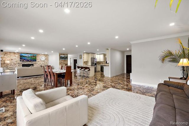 34765 Northland Drive, Livonia, MI 48152