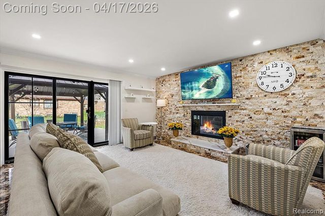 34765 Northland Drive, Livonia, MI 48152