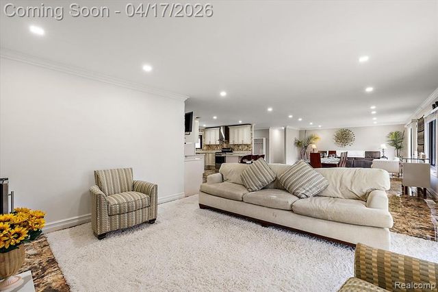 34765 Northland Drive, Livonia, MI 48152