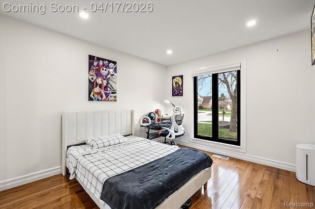 34765 Northland Drive, Livonia, MI 48152