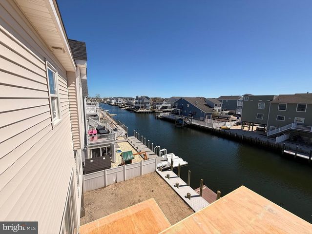 1339 PAUL BLVD, Manahawkin, NJ 08050