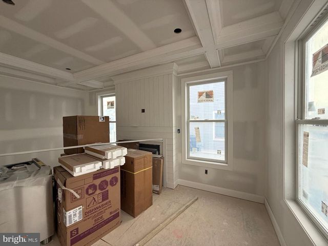 1339 PAUL BLVD, Manahawkin, NJ 08050