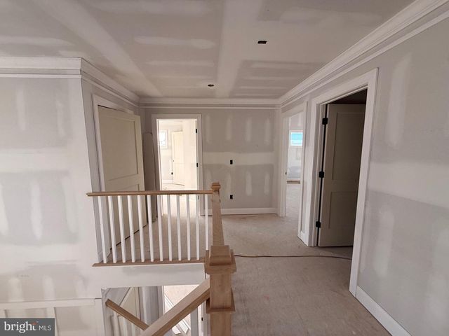 1339 PAUL BLVD, Manahawkin, NJ 08050