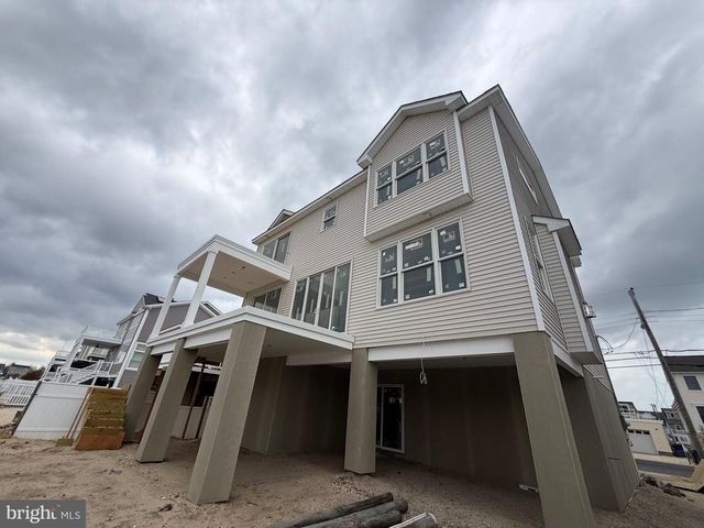 1339 PAUL BLVD, Manahawkin, NJ 08050