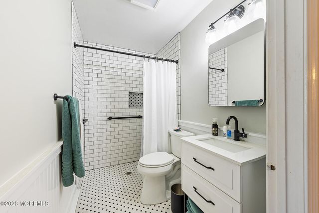145 C Parkway Drive, Freehold, NJ 07728