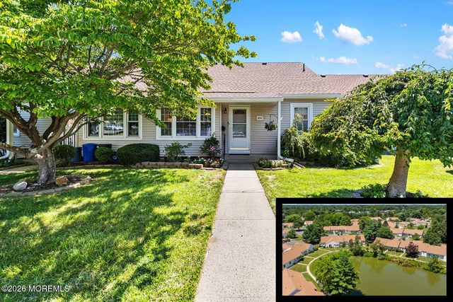 145 C Parkway Drive, Freehold, NJ 07728