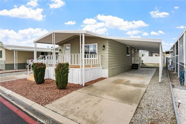 200 W San Bernardino 19, Rialto, CA 92376