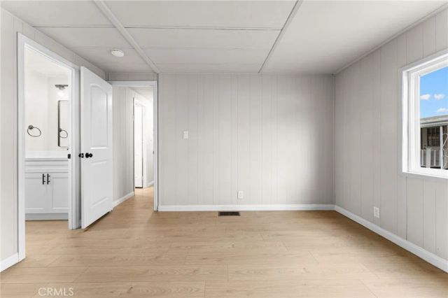 200 W San Bernardino 19, Rialto, CA 92376