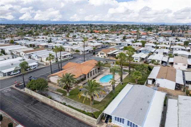 200 W San Bernardino 19, Rialto, CA 92376