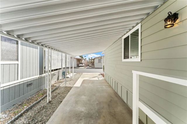 200 W San Bernardino 19, Rialto, CA 92376