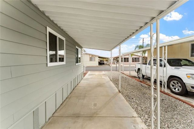 200 W San Bernardino 19, Rialto, CA 92376