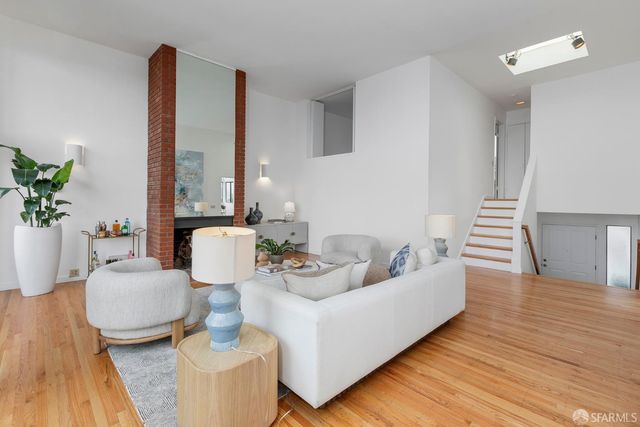 1 Ora Way, San Francisco, CA 94131