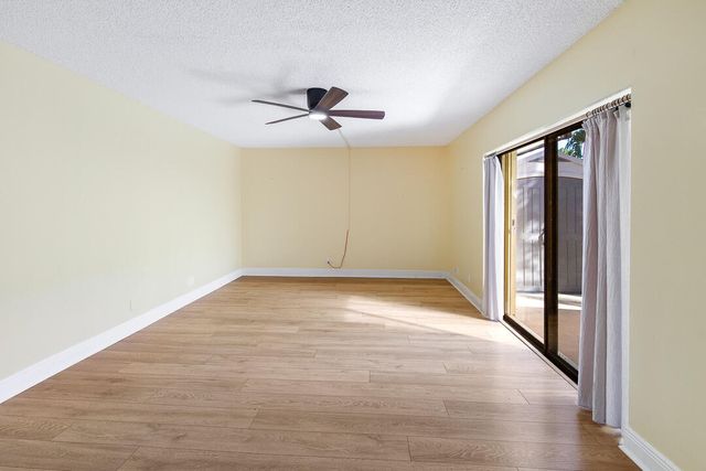 5678 SE Riverboat Drive 129, Stuart, FL 34997