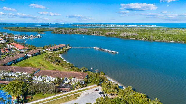5678 SE Riverboat Drive 129, Stuart, FL 34997