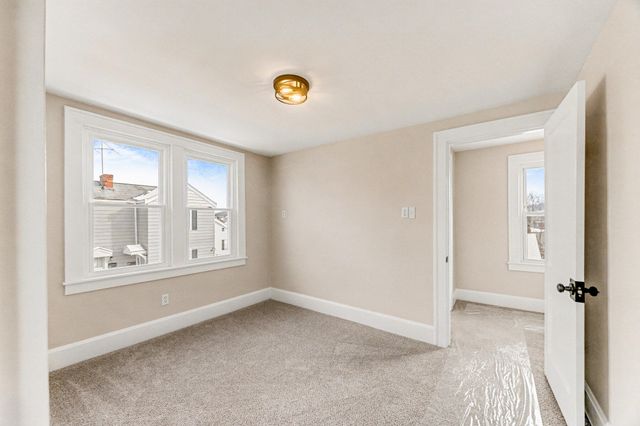 711 W 32nd Street, Covington, KY 41015