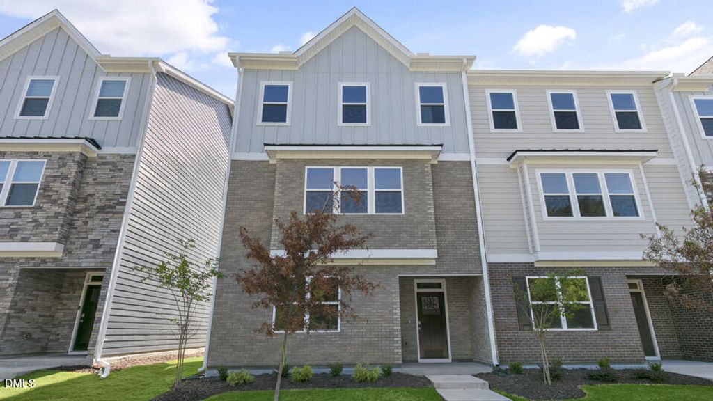 835 Washington Street, Fuquay Varina, NC 27526