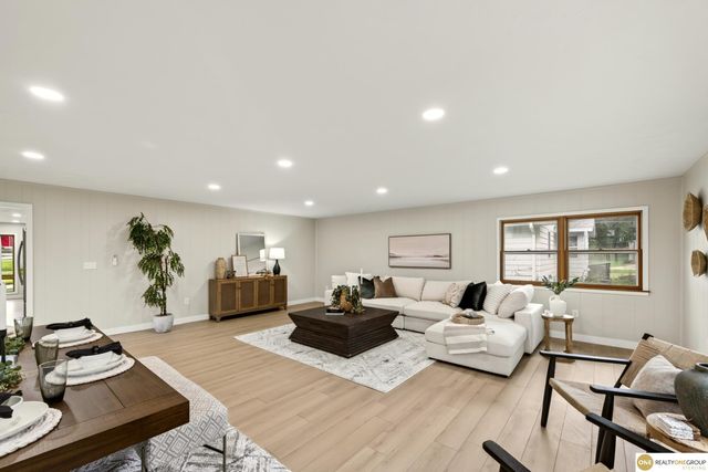7179 N 60th Street, Omaha, NE 68152