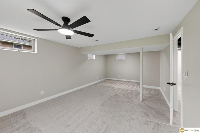 7179 N 60th Street, Omaha, NE 68152