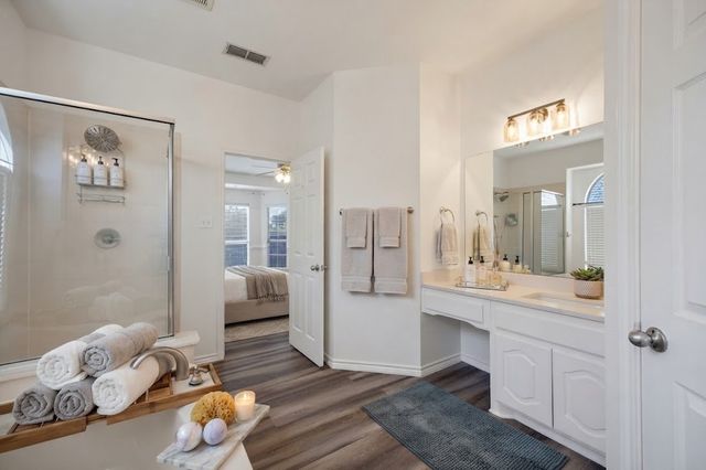 11208 Whispering Brook Lane, Fort Worth, TX 76140
