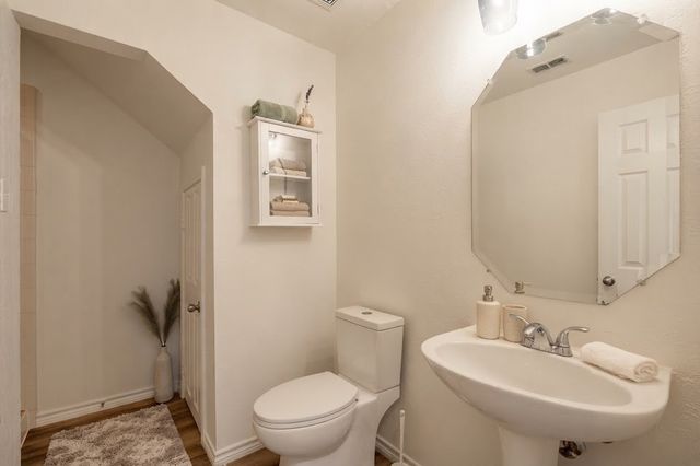 11208 Whispering Brook Lane, Fort Worth, TX 76140