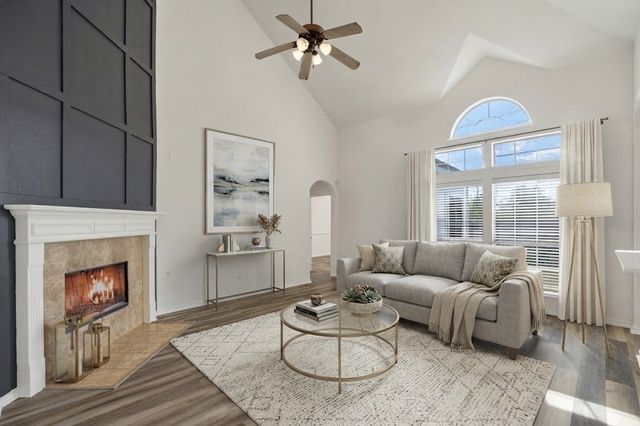 11208 Whispering Brook Lane, Fort Worth, TX 76140