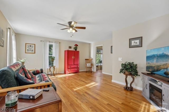 34 Longview Lane, Vernon Twp., NJ 07419