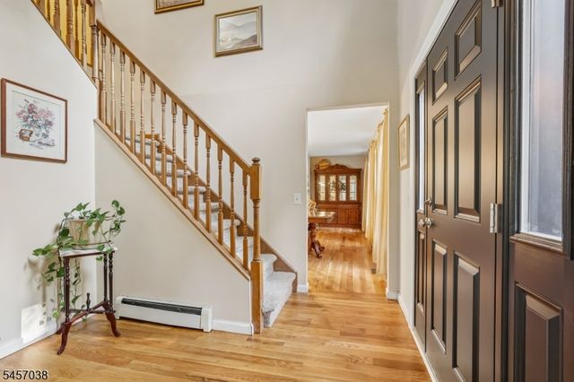 34 Longview Lane, Vernon Twp., NJ 07419