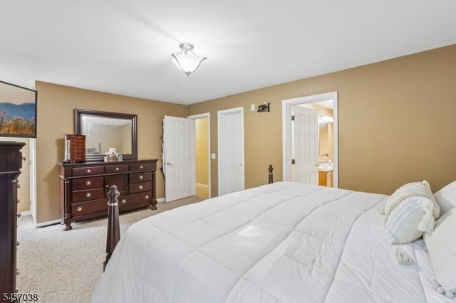 34 Longview Lane, Vernon Twp., NJ 07419