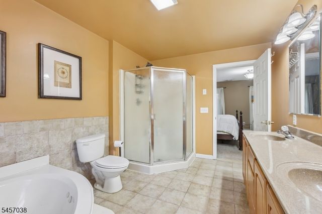 34 Longview Lane, Vernon Twp., NJ 07419