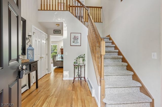 34 Longview Lane, Vernon Twp., NJ 07419