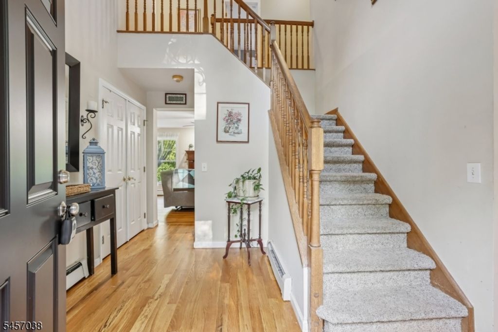 34 Longview Lane, Vernon Twp., NJ 07419 — photo 4