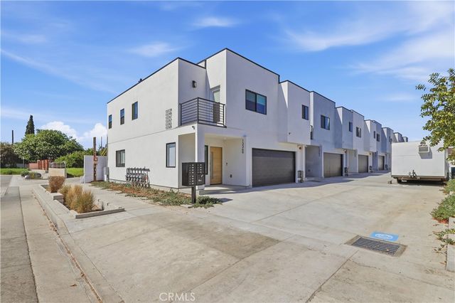 13357 W Cellest Parkway, Pacoima, CA 91331