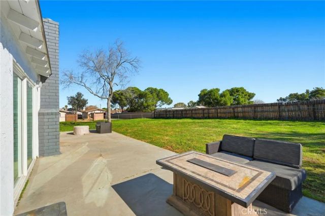 41428 50th West, Lancaster, CA 93536