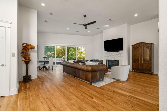 1231 Parkway 2, Austin, TX 78703