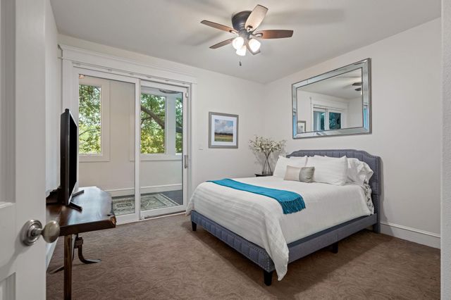 1231 Parkway 2, Austin, TX 78703