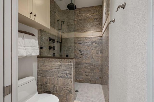 1231 Parkway 2, Austin, TX 78703