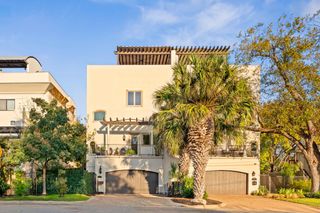 1231 Parkway 2, Austin, TX 78703