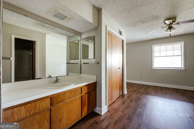290 Appleby Drive 153, Athens, GA 30605