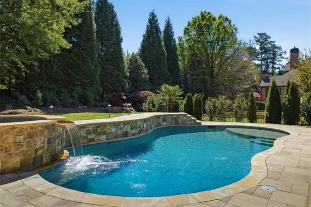 1266 Stonecroft Way, Marietta, GA 30062